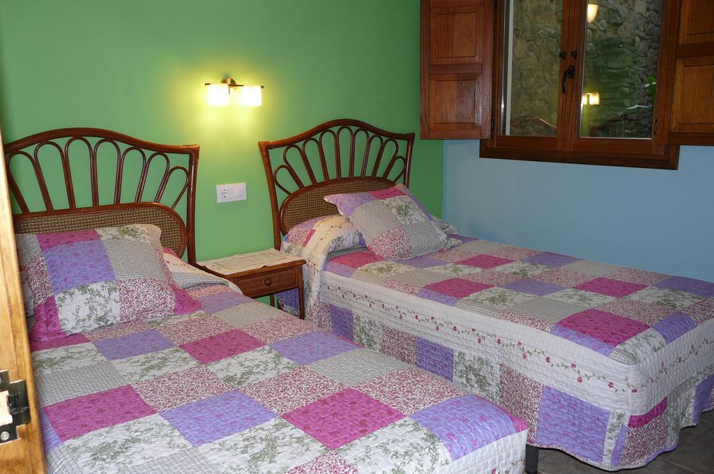 Apartamentos La Condesa Valmeo Chambre photo